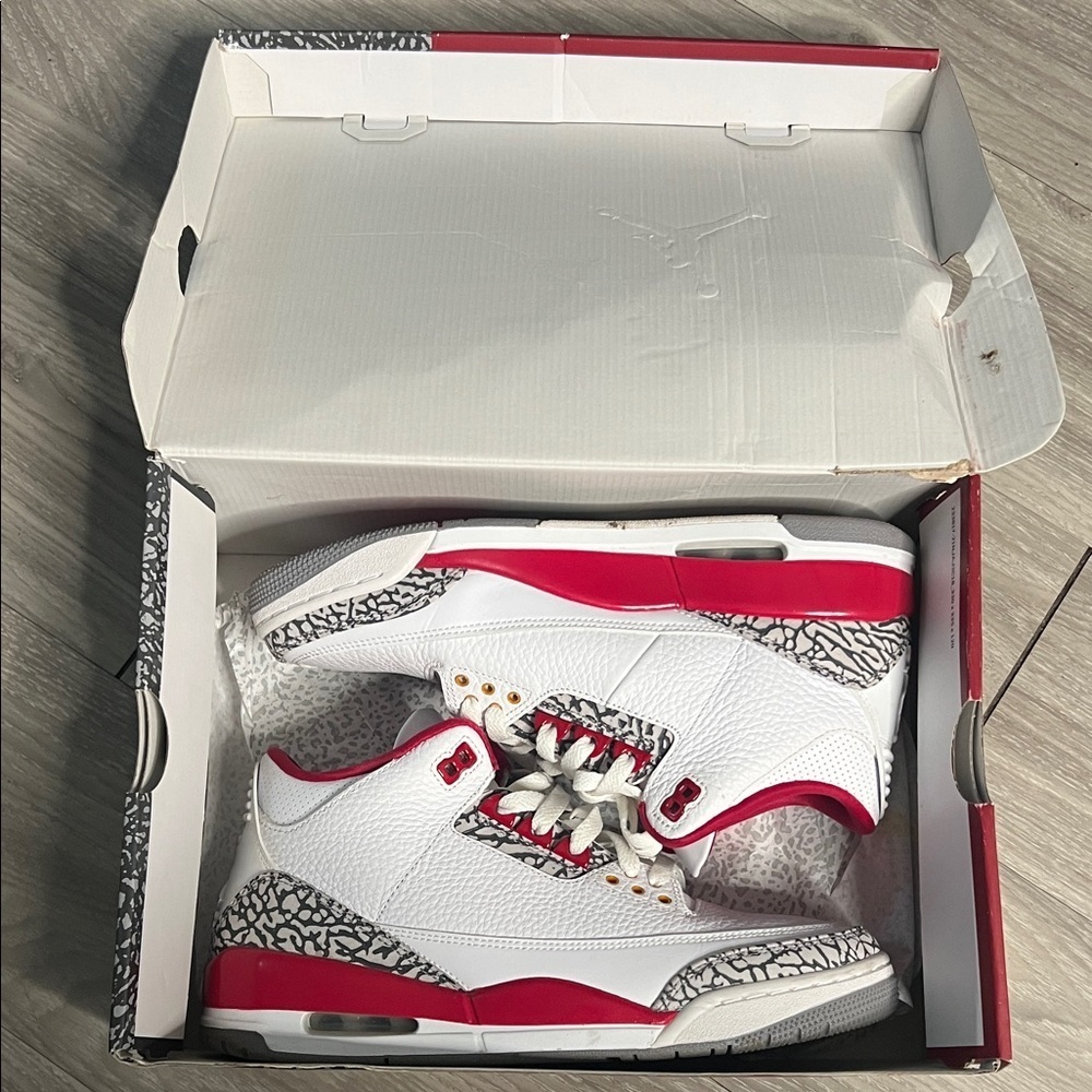 Air Jordan 3 Retro Cardinal Red (9) - Picture 2 of 15